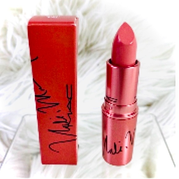 MAC Matte Lipstick - Nicki’s Nude HTF! Discontinued. Includes box. Nicki Minaj